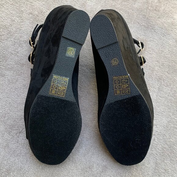 Journee Collection Skyla Strappy Peep Toe Wedge Heels - Picture 13 of 15